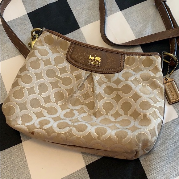 COACH Crossbody Bag - Picture 2 of 6